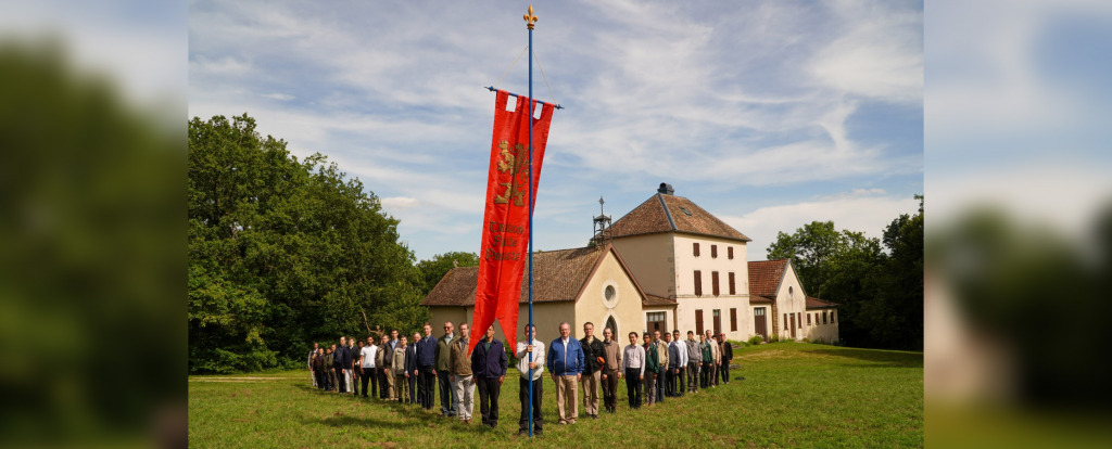 Letnia Akademia TFP 2026: Młodzi katolicy walczą o chwałę Bożą!