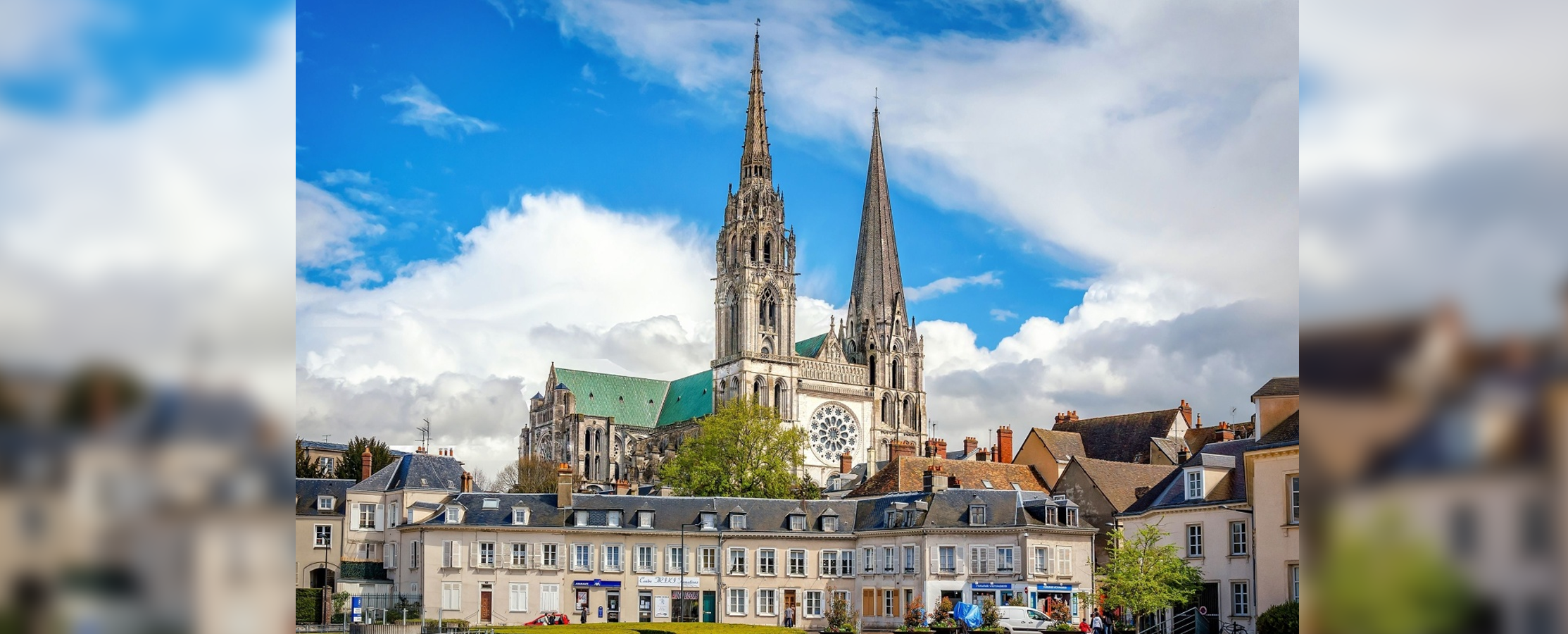 Cudowna relikwia welonu Matki Bożej w Chartres