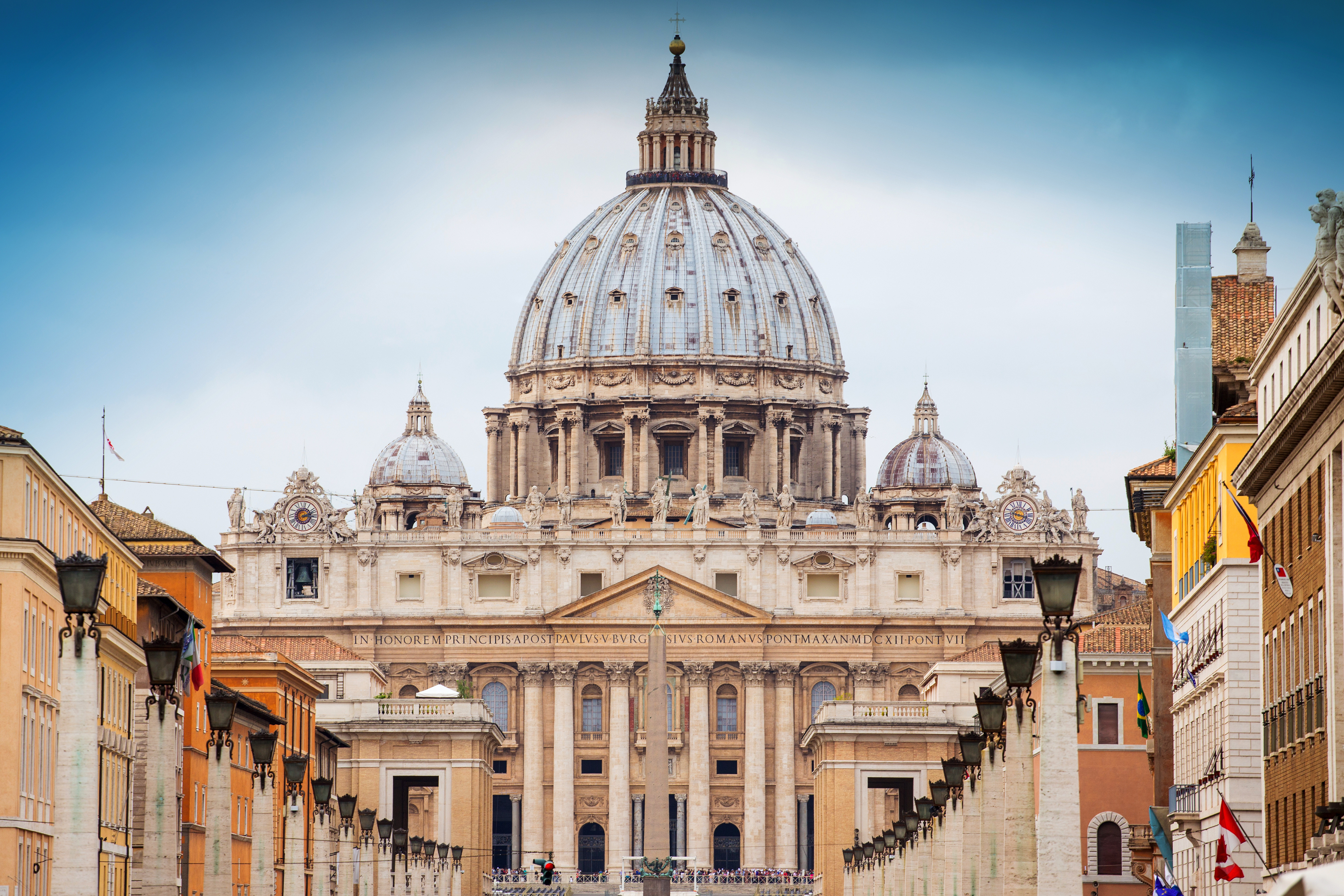 Przełomowe wydarzenie synodu: 5 zakłopotanych kardynałów pyta papieża